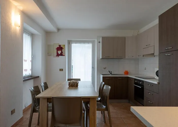 Maison Maurice アパート アオスタ